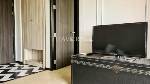 ขาย คอนโด 1 ห้องนอน 32 ตร.ม. ใน  Venetian Condo Resort, Pattaya