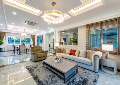 Baan Dusit Pattaya Hill - 4 Bed 4 Bath with Private Pool