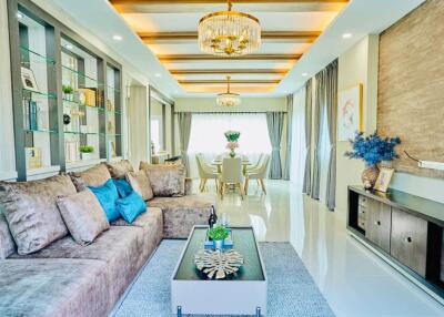 Baan Dusit Garden 6 - 4 Bed 4 Bath with Private Pool