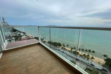 Cetus Beachfront - 3 Bed 2 Bath Sea View (17th floor)