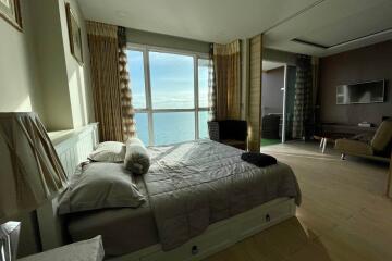 Cetus Beachfront - 3 Bed 2 Bath Sea View (18th floor)