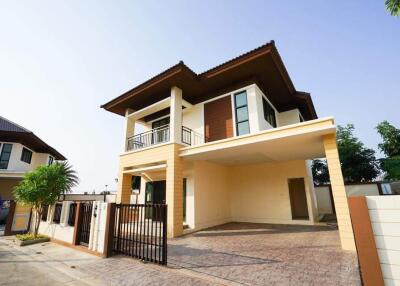 192 ตรม., 3 ห้องนอน, 3 ห้องน้ำ บ้าน ราคา ฿ 8,990,000