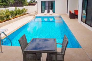 Pool Villa in Mabprachan - 4 Bed 4 Bath