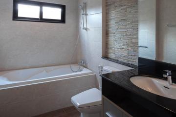 Baan Pattaya 5 - 3 Bed 2 Bath with Private Pool(Fully furnished)