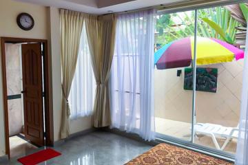 Paradise Villa 3 - 5 Bed 5 Bath with Private Pool