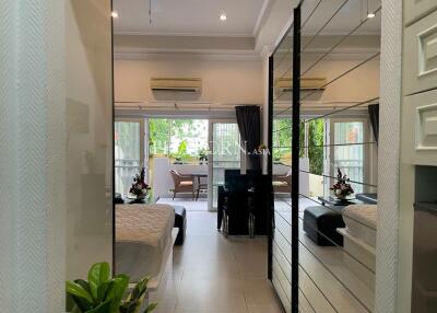 Condo for sale studio 45 m² in View Talay Residence 6, Pattaya