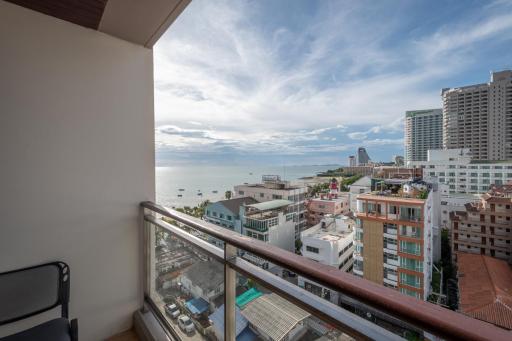 Northshore 2 Bed 2 Bath - Sea View