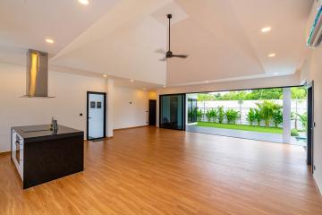 Sunside Residence Pattaya - 3 Bed 4 Bath Type A