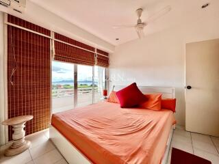 Condo for sale 2 bedroom 86 m² in Somphong Condotel, Pattaya
