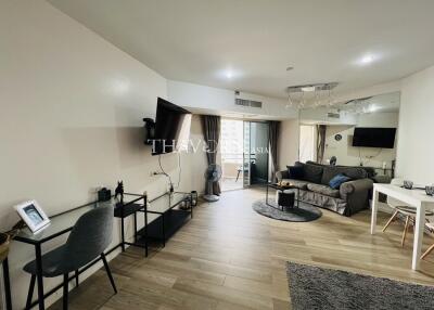 Condo for sale studio 45 m² in Markland, Pattaya