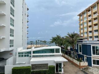 ขาย คอนโด 1 ห้องนอน 76 ตร.ม. ใน  Beachfront  Jomtien Residence, Pattaya