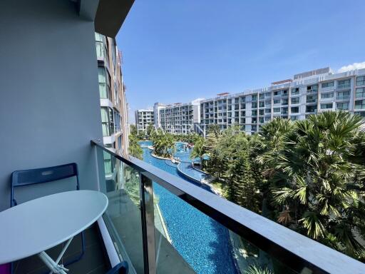 ขาย คอนโด 2 ห้องนอน 63 ตร.ม. ใน  Dusit Grand Park, Pattaya