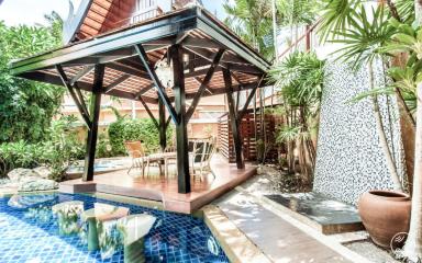 Dharawadi - 4 Bedroom 4 Bathroom with private Pool
