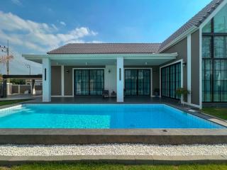 Nordic Style House for Sale in East Pattaya - 3bed 4 bath