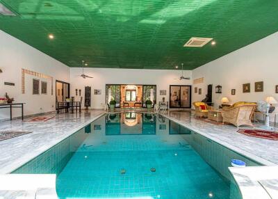 Paradise Villa 2 - 5 Bed 5 Bath Private Pool