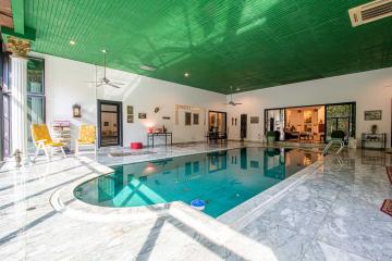 Paradise Villa 2 - 5 Bed 5 Bath Private Pool