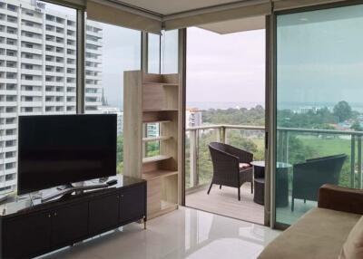 Riviera Wongamat -1 Bed 1 Bath City View (6th Floor)