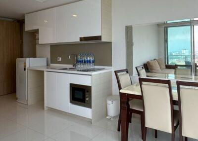 Riviera Wongamat -1 Bed 1 Bath City View (6th Floor)