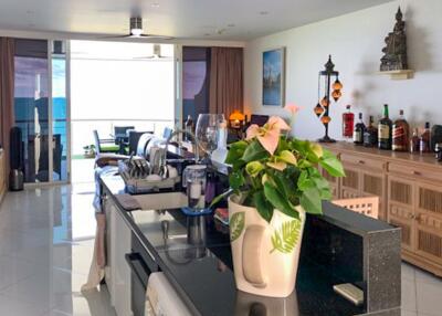 Pure Sunset Beach - Condo for sale in Na Jomtien