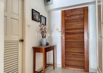 Condo for sale 1 bedroom 94 m² in Wongamat Garden Beach, Pattaya