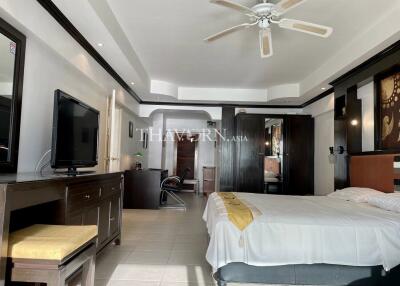 Condo for sale 1 bedroom 94 m² in Wongamat Garden Beach, Pattaya