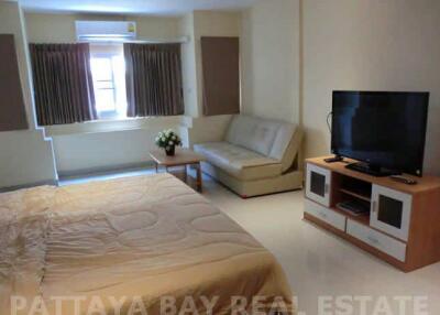 Bargain Town House For Rent in Pattaya