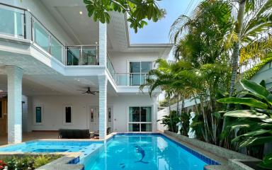 Pool Villa for Sale - 5 Bed 4 Bath