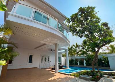 Pool Villa for Sale - 5 Bed 4 Bath