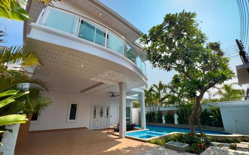 Pool Villa for Sale - 5 Bed 4 Bath