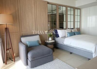 Condo for sale studio 38 m² in Zire Wongamat, Pattaya