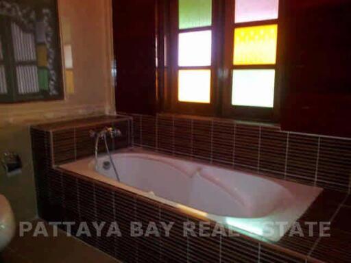 Thai Bali House For Rent in Jomtien