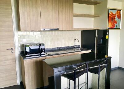 Zire Condo Wongamat For Rent