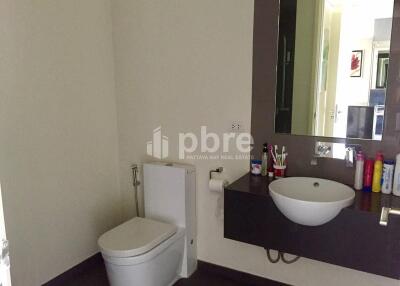 Zire Condo Wongamat For Rent