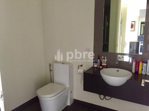 Zire Condo Wongamat For Rent