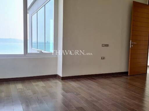 Condo for sale 2 bedroom 82 m² in Movenpick Resident Pattaya, Pattaya