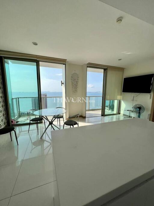 Condo for sale 2 bedroom 78 m² in The Riviera Wongamat Beach, Pattaya