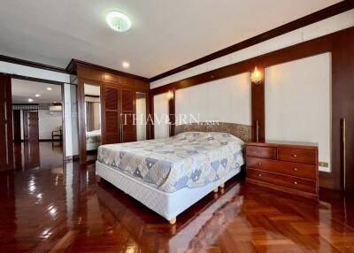 ขาย คอนโด 3 ห้องนอน 174 ตร.ม. ใน  Park Beach Condominium, Pattaya