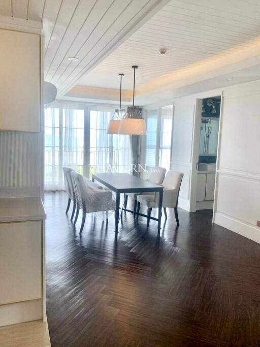 Condo for sale 2 bedroom 98 m² in Grand Florida Beachfront Condo Resort Pattaya, Pattaya