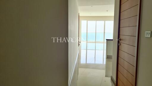 Condo for sale 3 bedroom 174 m² in Movenpick Resident Pattaya, Pattaya