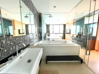 Condo for sale 3 bedroom 132 m² in North point, Pattaya