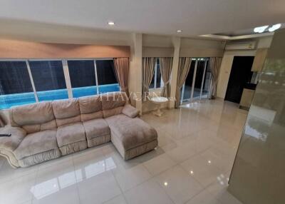 House For sale 4 bedroom 190 m² with land 252 m² in Baan Dusit, Pattaya