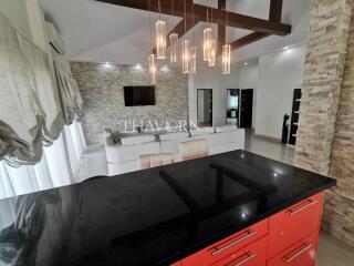 House For sale 3 bedroom 230 m² with land 464 m² in Baan Dusit, Pattaya