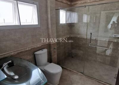 บ้าน ขาย 3 ห้องนอน 230 ตร.ม. ที่ดิน 464 m² ใน  Baan Dusit, Pattaya