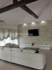 House For sale 3 bedroom 230 m² with land 464 m² in Baan Dusit, Pattaya