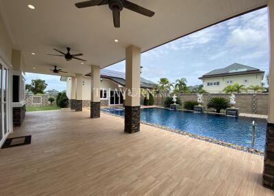 House For sale 5 bedroom 750 m² with land 0 m² in Baan Dusit, Pattaya