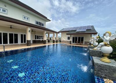 House For sale 5 bedroom 750 m² with land 0 m² in Baan Dusit, Pattaya