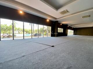 For sale commercial property 185 m² in View Talay Residence 5, Pattaya