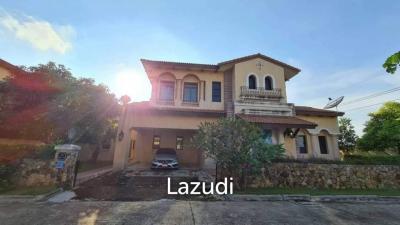 3 Bed 4 Bath 564 SQ.M Nusa Chivani Villa