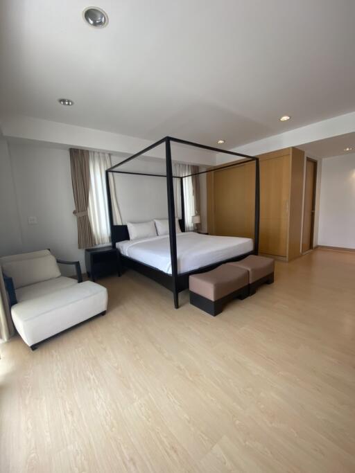 For RENT : Viscaya Private Residences / 3 Bedroom / 3 Bathrooms / 160 sqm / 85000 THB [10816144]