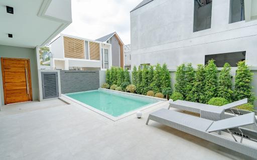 The Infini Pattaya - 4 Bed 4 Bath Private Pool ( B12 )